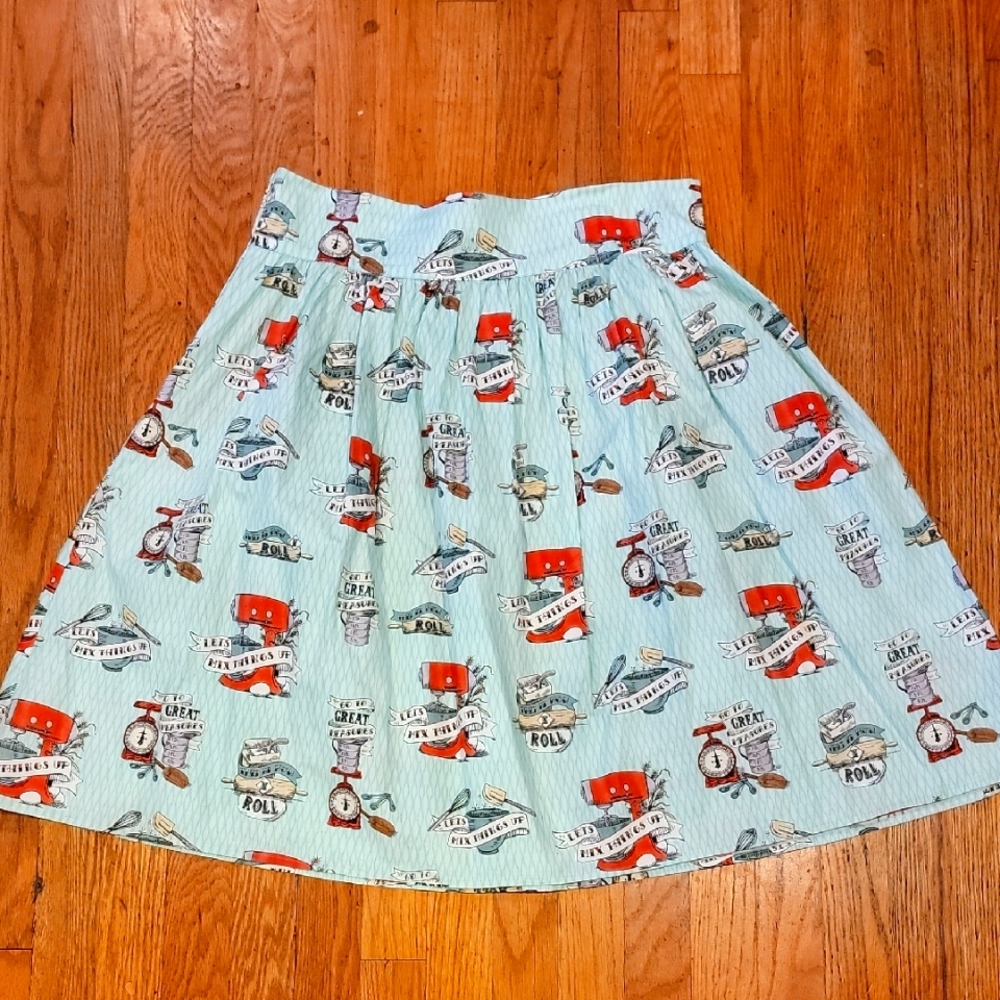Heart Of Haute Circle Skirt Baking XL